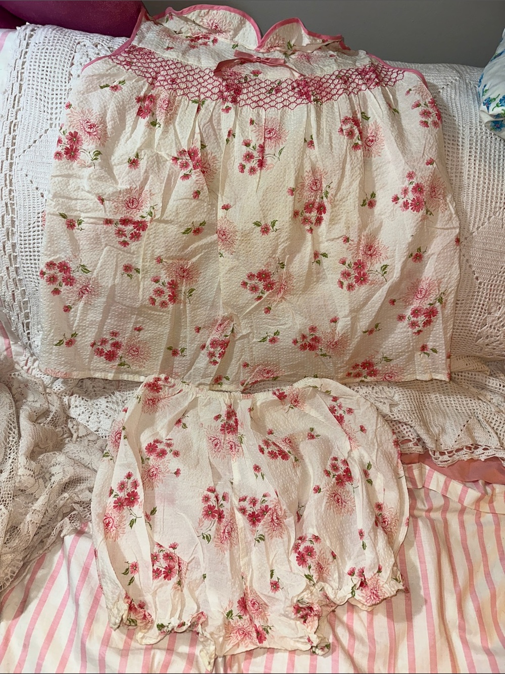 Vintage Floral Two-Piece Cotton Set in Blue 2 sets - Picture 5 of 9